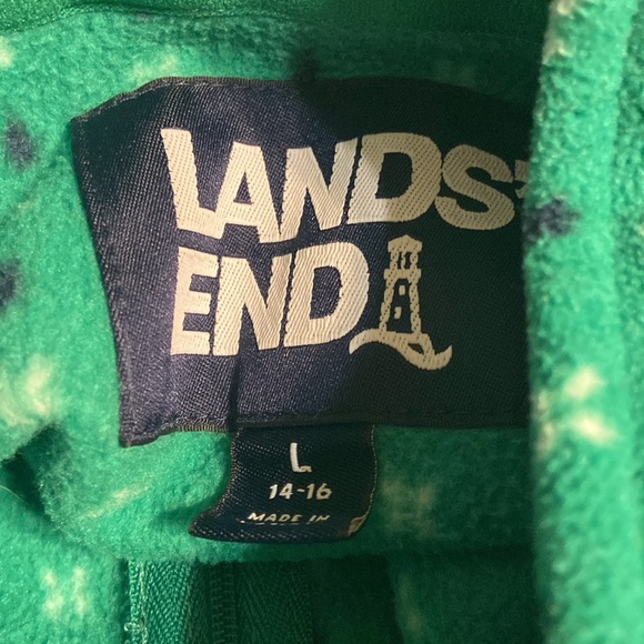 Lands End fleece top in green size large (14-16)
A - Picture 6 of 7